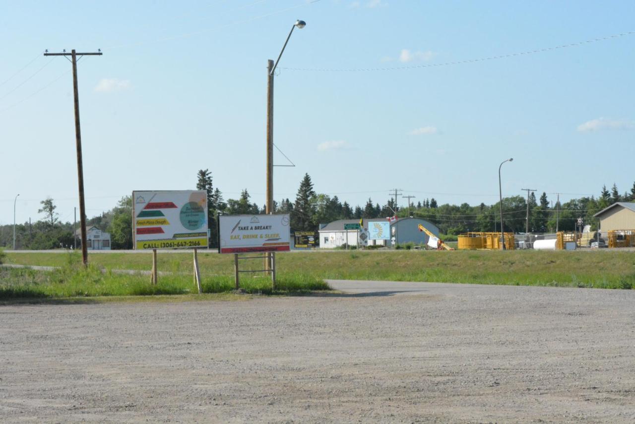 Theodore Motor Hotel Exterior photo
